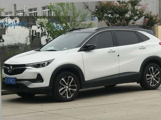 2020 Buick Encore Preferred 1