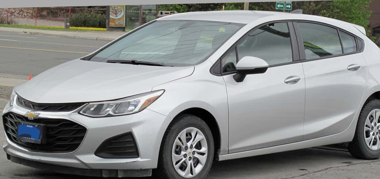 2019 Chevrolet Cruze LT 1