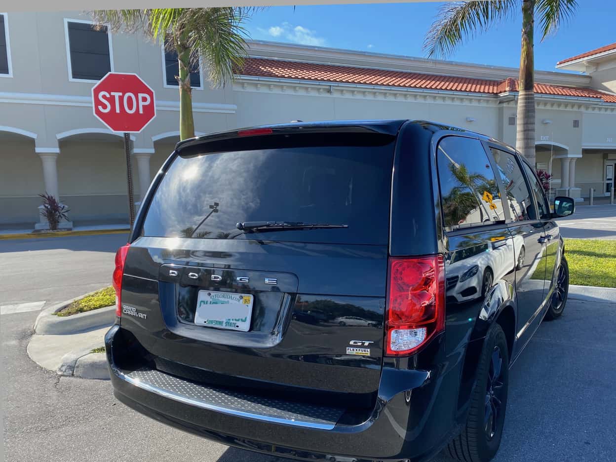 2017 Dodge Grand Caravan SE 1