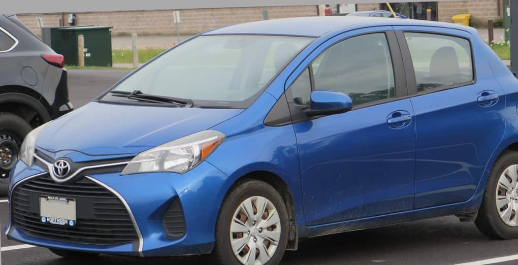 2015 Toyota Yaris LE 1