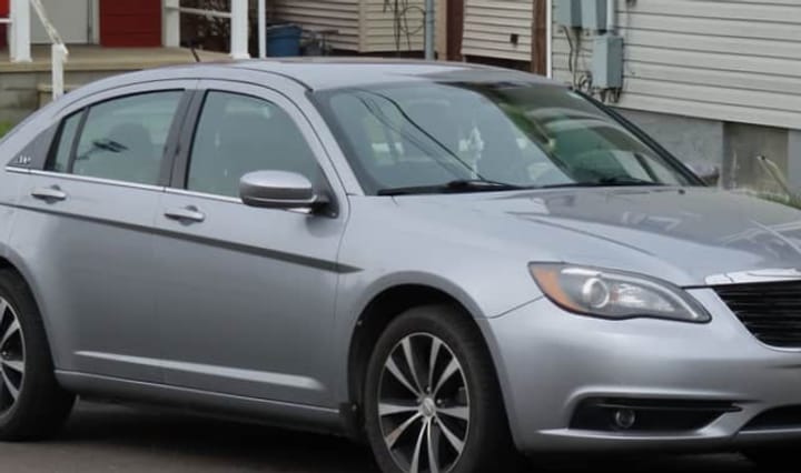 2025 Chrysler Pacifica Touring 3