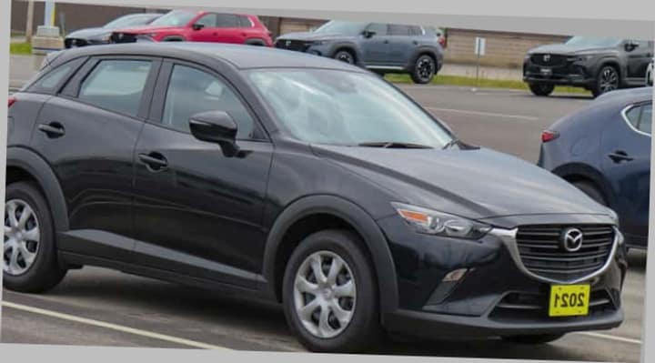 2023 Mazda CX-3 Sport 2